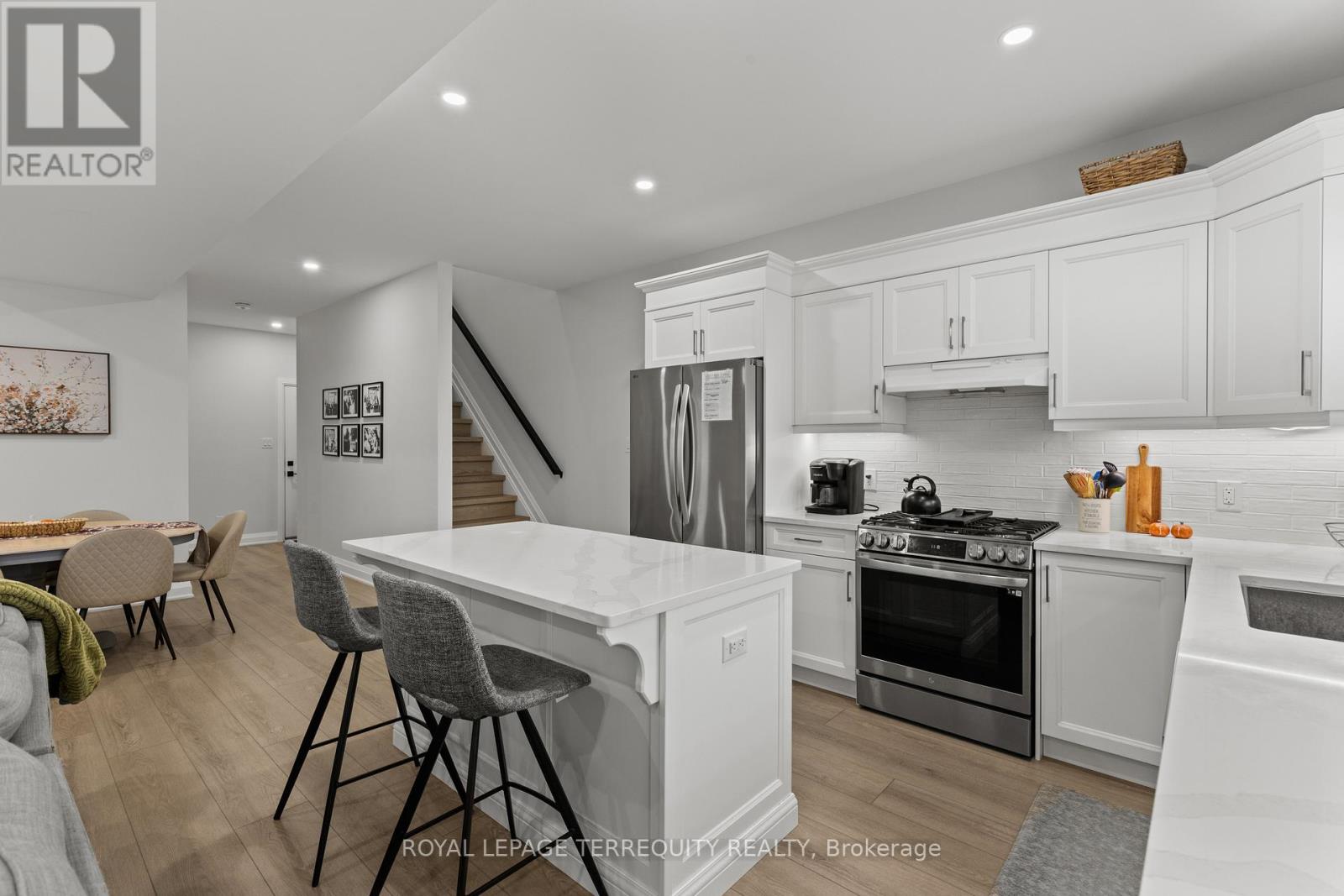 62 Peachleaf Lane, Norfolk, Ontario  N0E 1Y0 - Photo 13 - X12545270