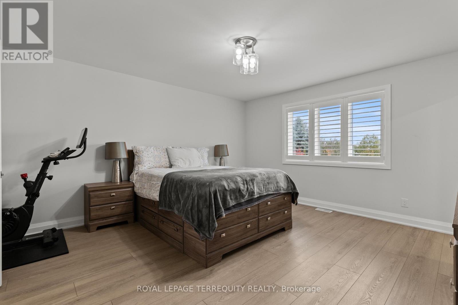 62 Peachleaf Lane, Norfolk, Ontario  N0E 1Y0 - Photo 15 - X12545270