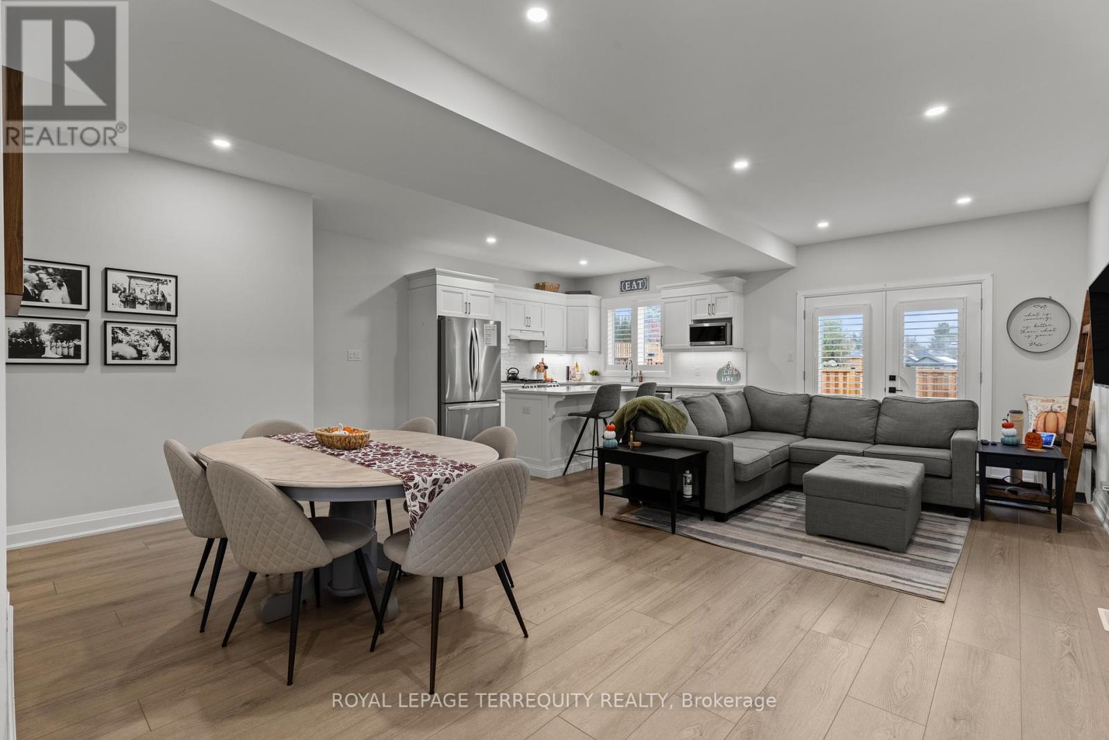 62 Peachleaf Lane, Norfolk, Ontario  N0E 1Y0 - Photo 8 - X12545270