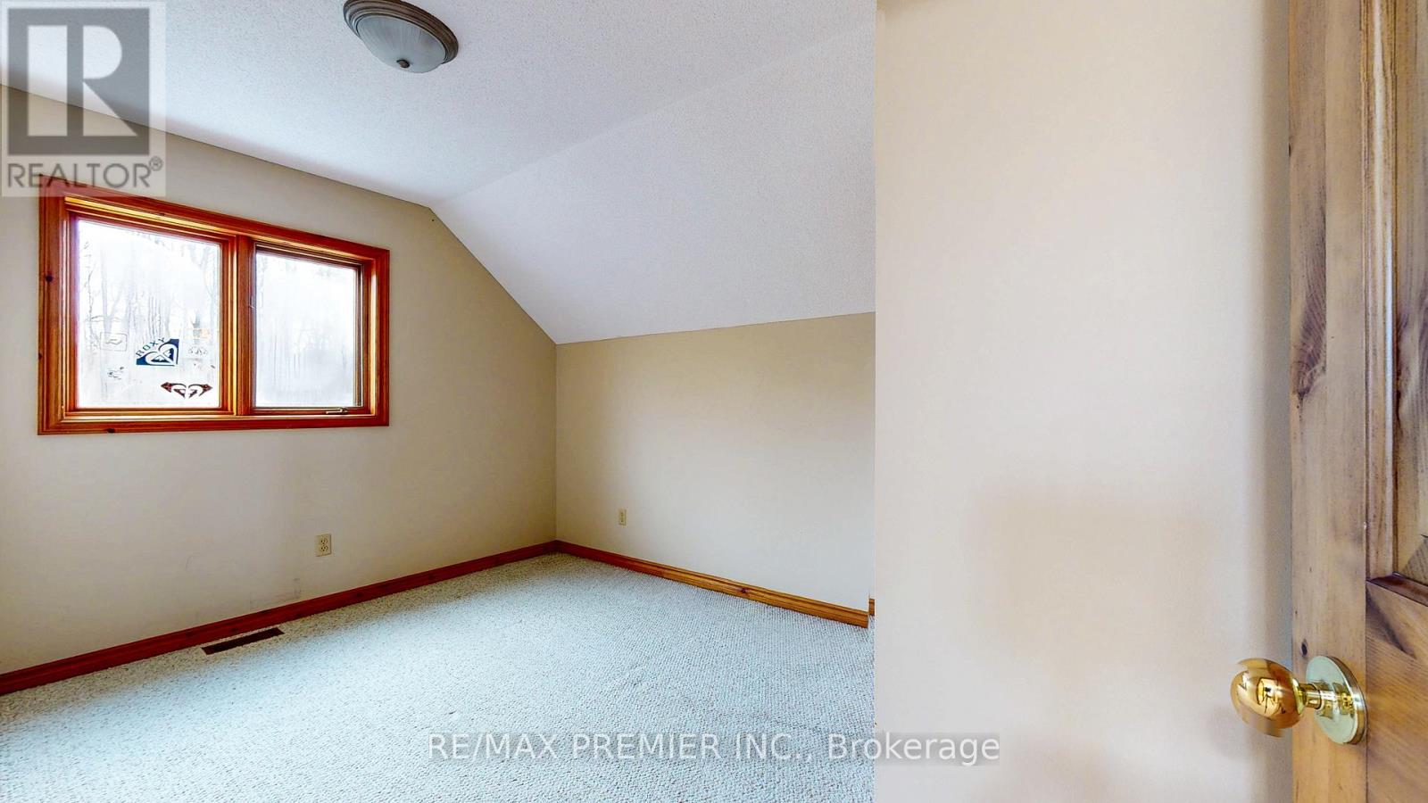 196 Summit View Court, Blue Mountains, Ontario  N0H 1J0 - Photo 30 - X12545282