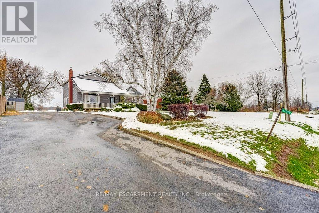 9188 Dickenson Road W, Hamilton, Ontario  L0R 1W0 - Photo 2 - X12545348