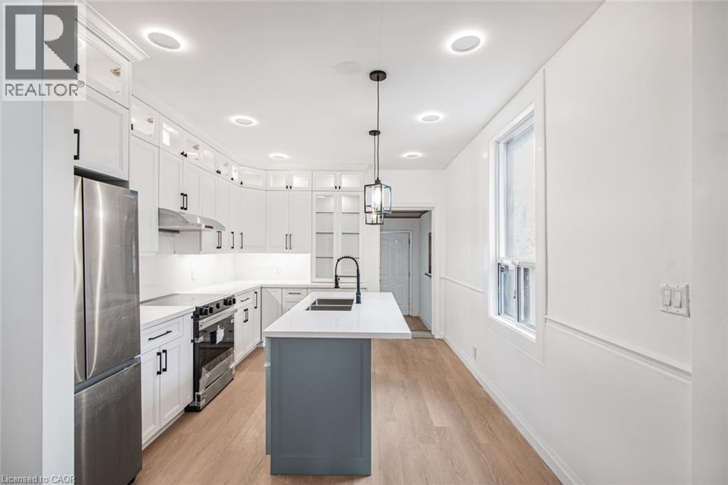 48 Aikman Avenue, Hamilton, Ontario  L8M 1P7 - Photo 4 - 40787960