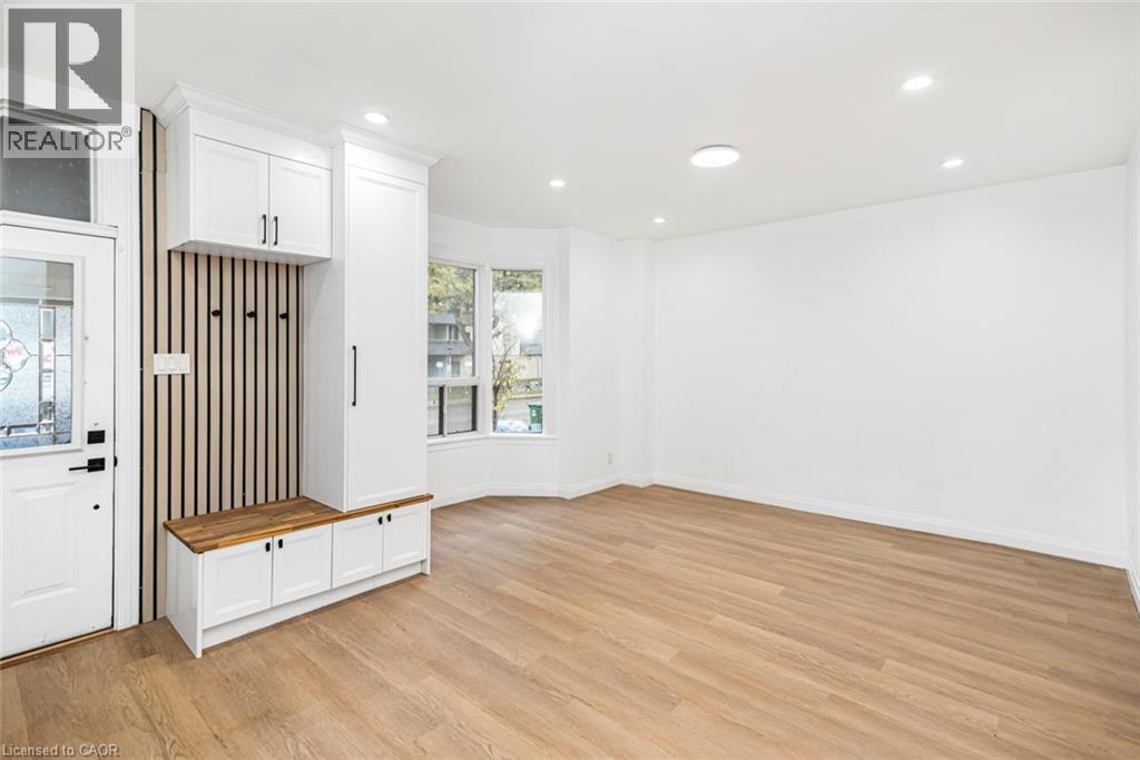 48 Aikman Avenue, Hamilton, Ontario  L8M 1P7 - Photo 8 - 40787960