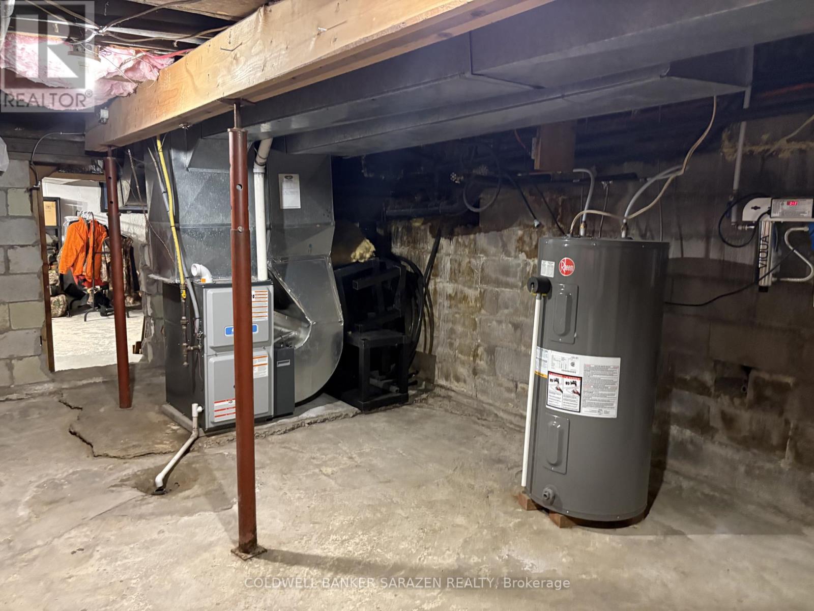 118 Tyndal Street, Ottawa, Ontario  K7S 3G7 - Photo 32 - X12531970