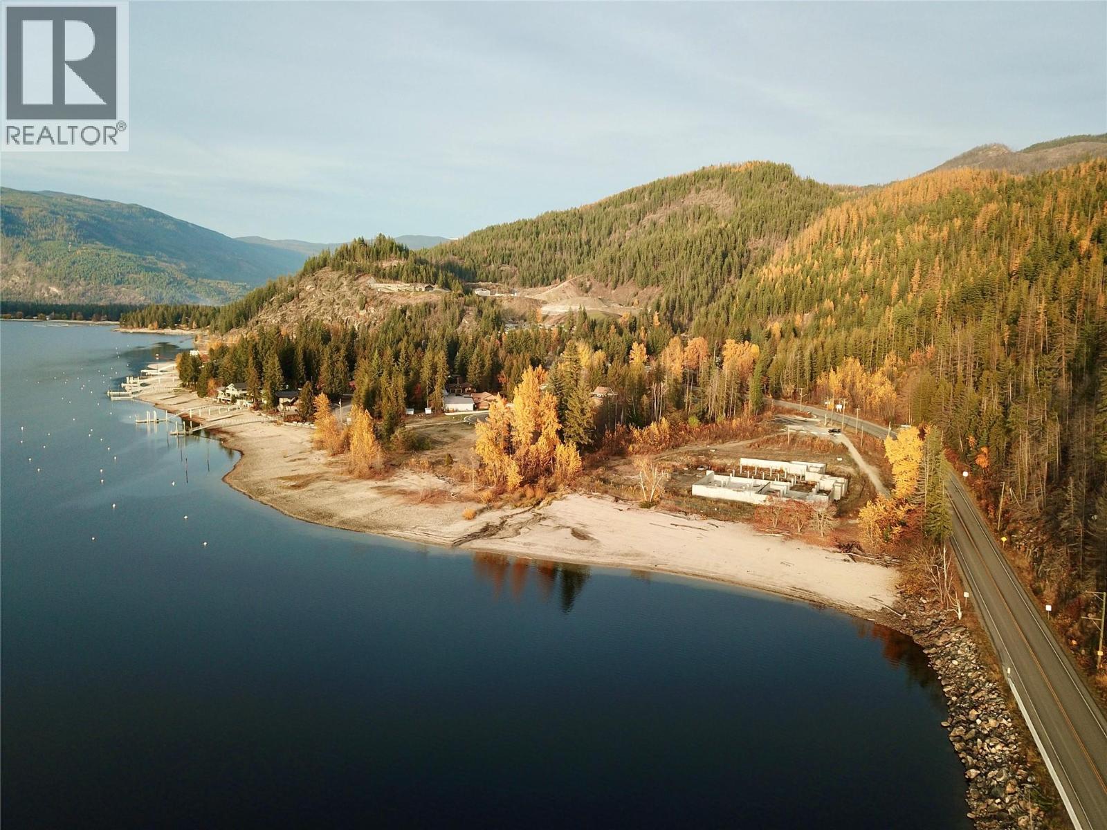 1 Sicamous Creek Frontage Road, Sicamous, British Columbia  V0E 2V1 - Photo 10 - 10365429