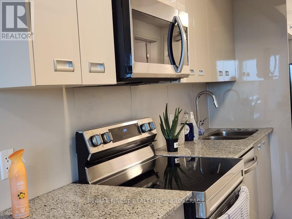 710 - 652 Princess Street, Kingston, Ontario K7L 1E5 - Photo 13 - X12545580