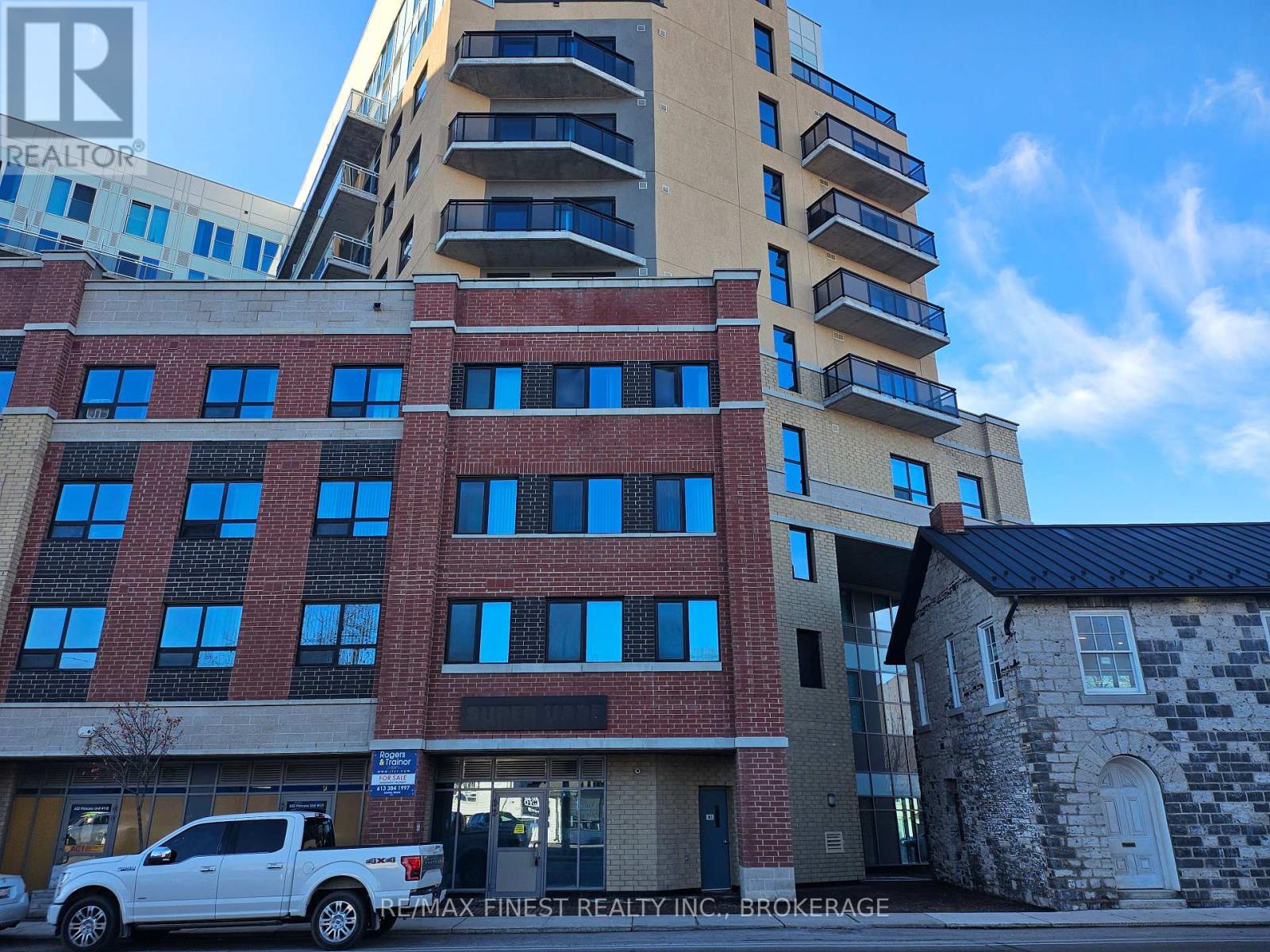 710 - 652 Princess Street, Kingston, Ontario K7L 1E5 - Photo 2 - X12545580