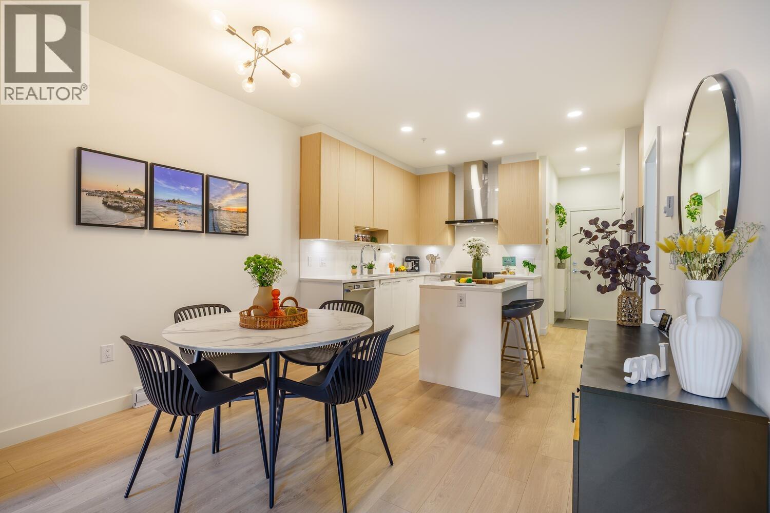 313 7588 16th Street, Burnaby, British Columbia  V3N 0H8 - Photo 15 - R3066621