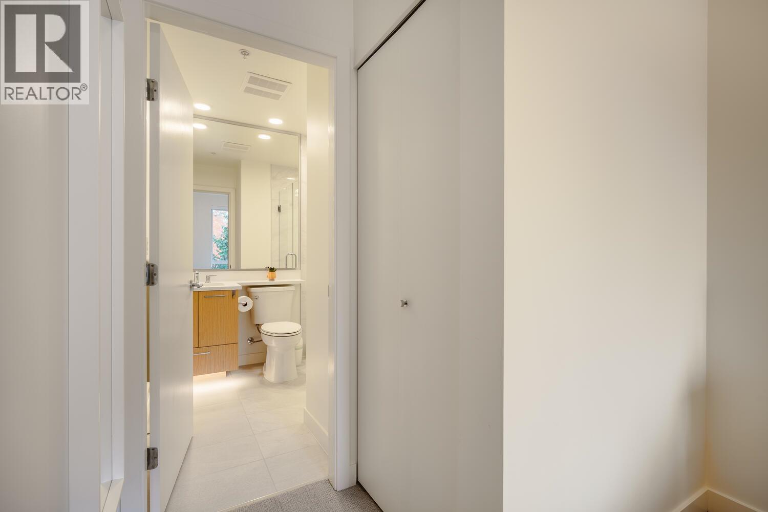 313 7588 16th Street, Burnaby, British Columbia  V3N 0H8 - Photo 25 - R3066621