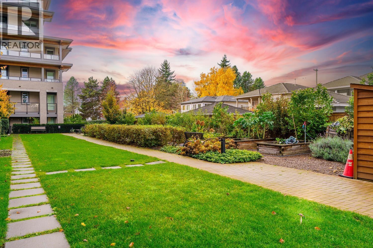 313 7588 16th Street, Burnaby, British Columbia  V3N 0H8 - Photo 32 - R3066621