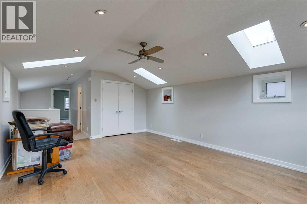 2018b 26a Street Sw, Calgary, Alberta  T3E 2C1 - Photo 23 - A2255081