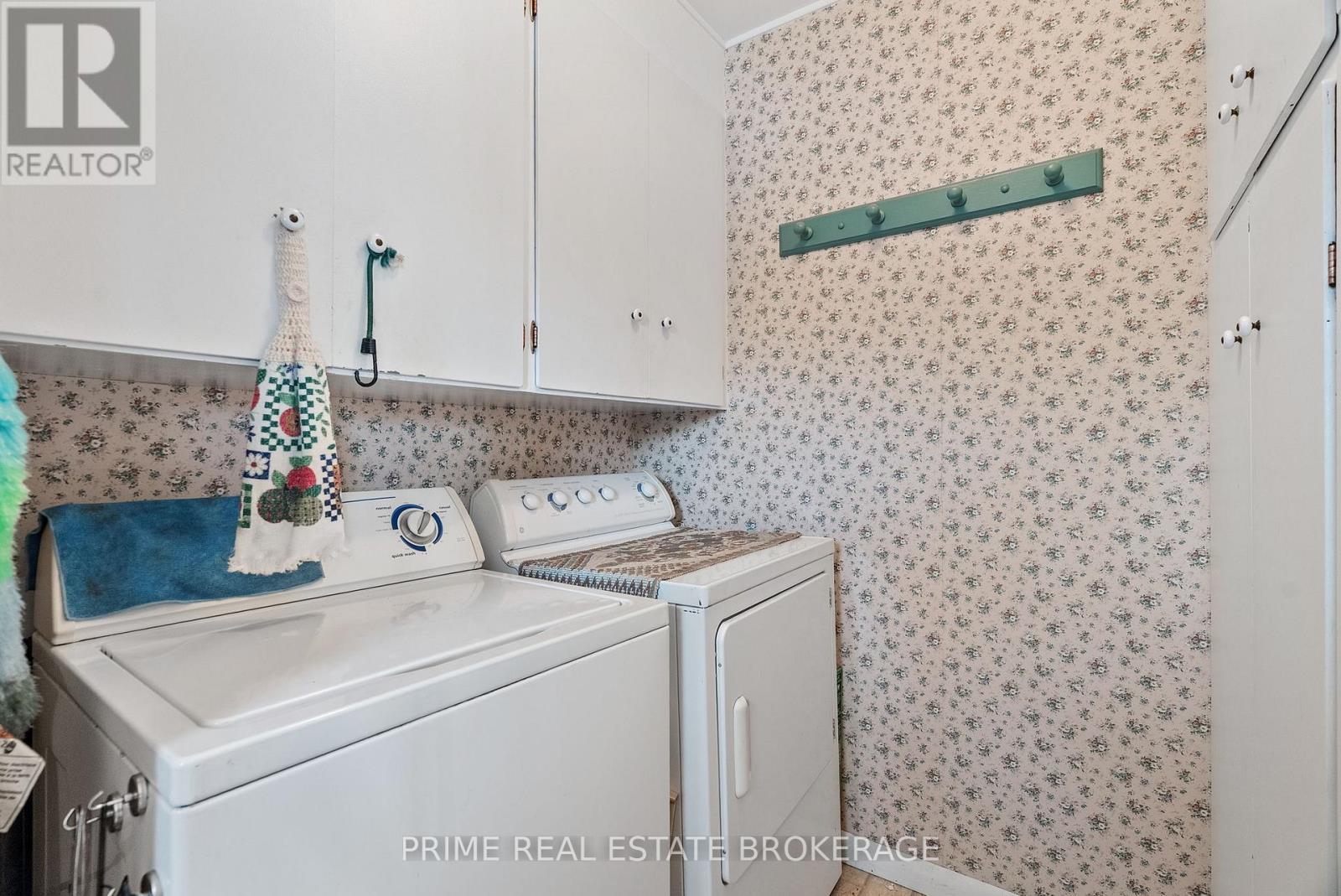 376 William Street, South Huron, Ontario N0M 1S2 - Photo 23 - X12545522