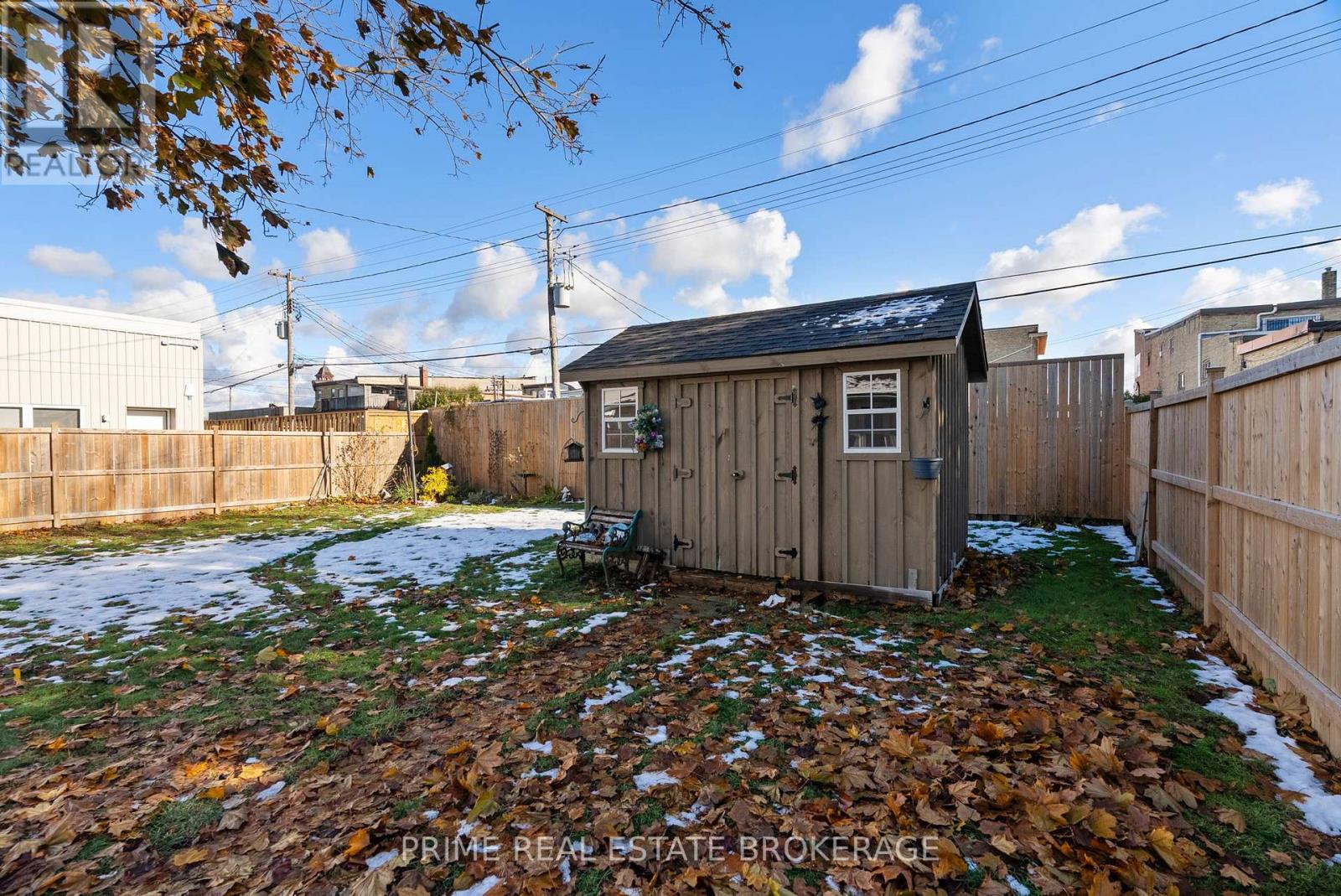 376 William Street, South Huron, Ontario N0M 1S2 - Photo 33 - X12545522