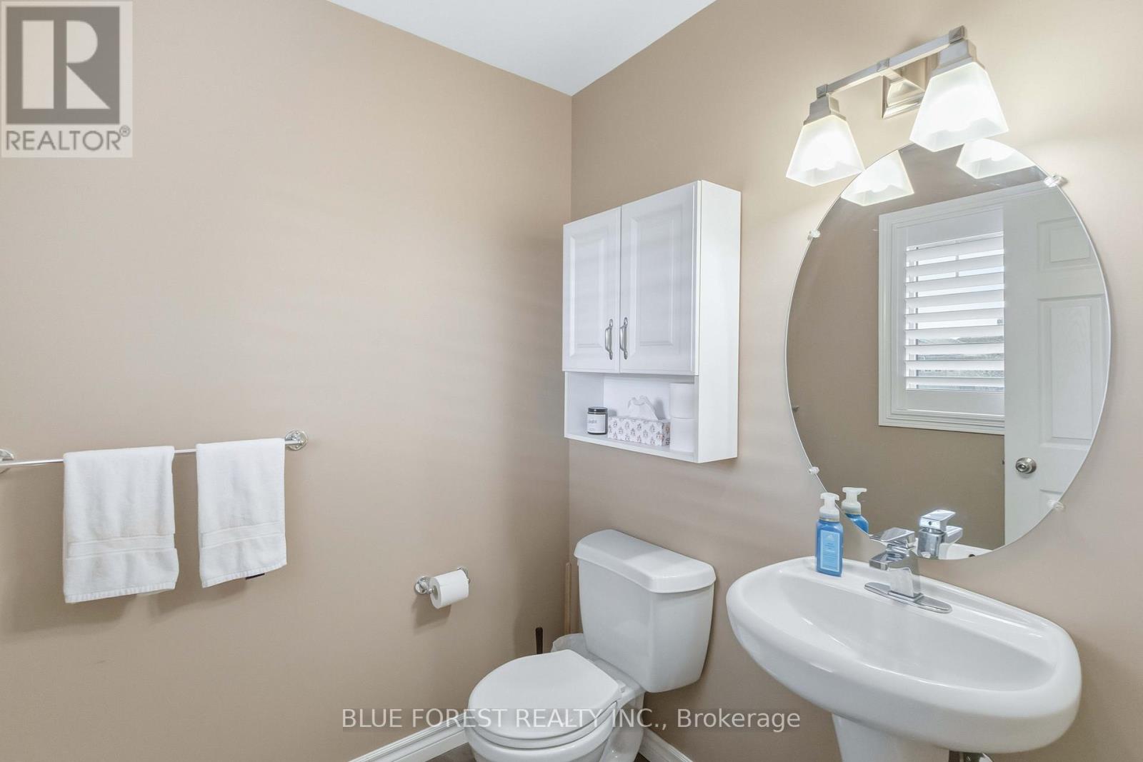 77 Pine Valley Drive, St. Thomas, Ontario N5P 0B3 - Photo 10 - X12545722