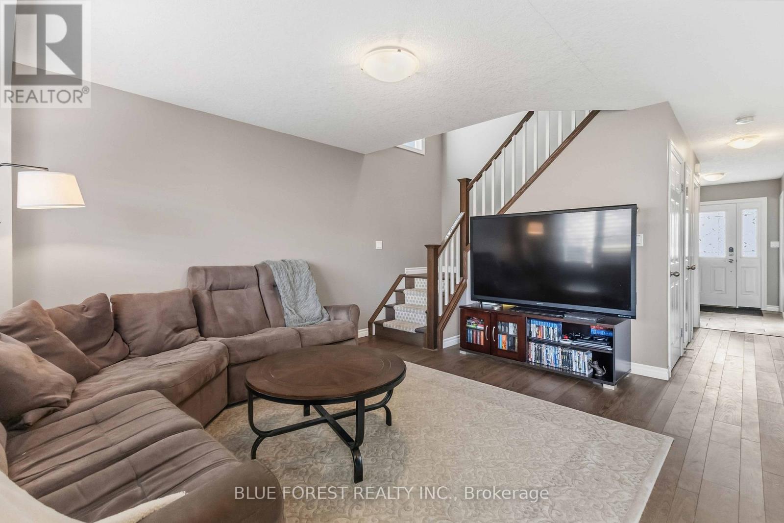 77 Pine Valley Drive, St. Thomas, Ontario N5P 0B3 - Photo 17 - X12545722