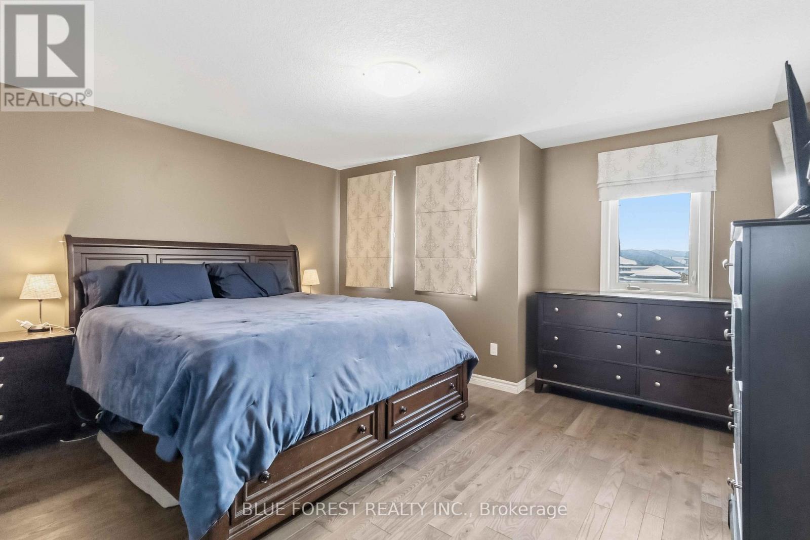 77 Pine Valley Drive, St. Thomas, Ontario N5P 0B3 - Photo 23 - X12545722