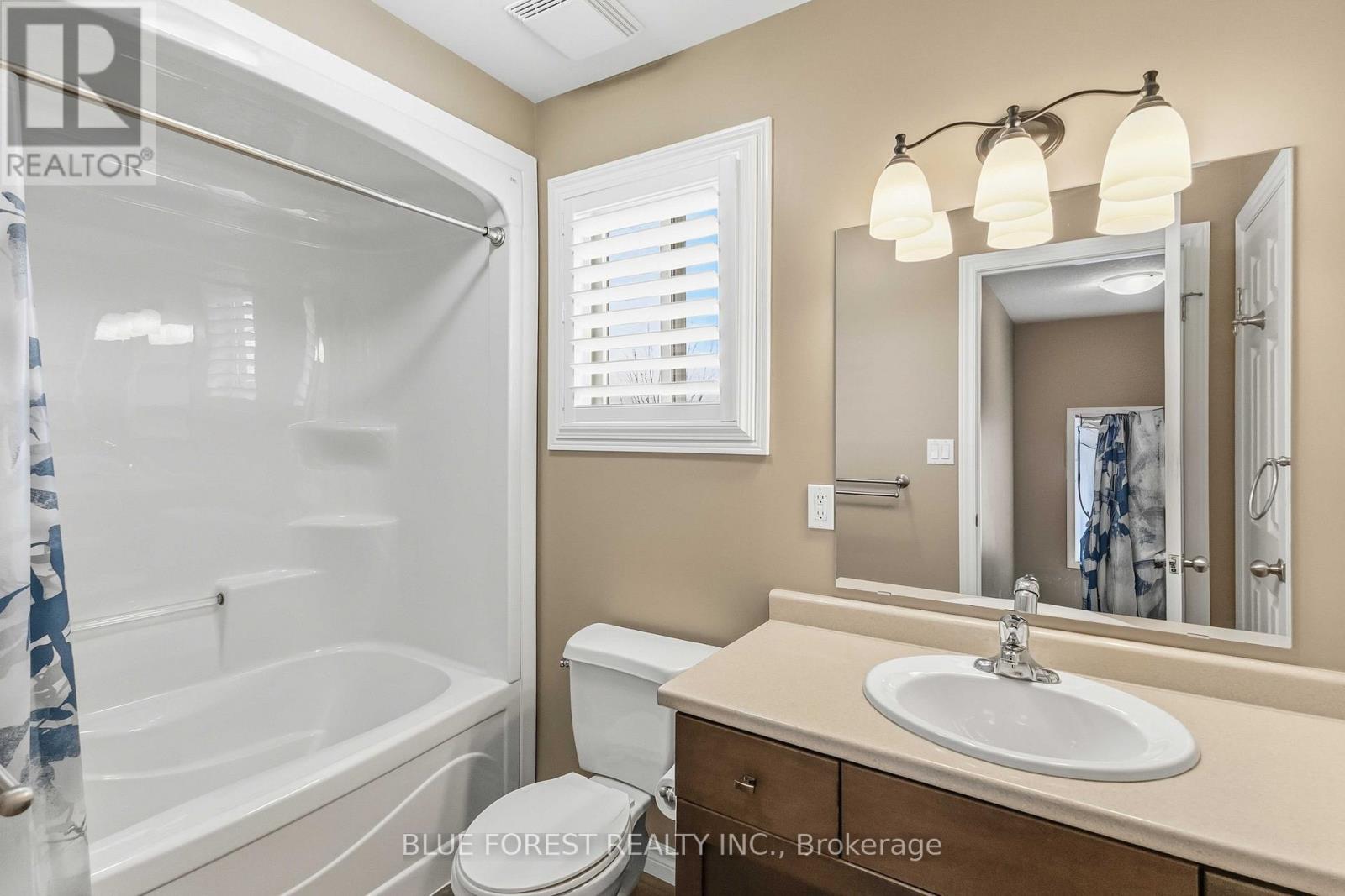 77 Pine Valley Drive, St. Thomas, Ontario N5P 0B3 - Photo 29 - X12545722