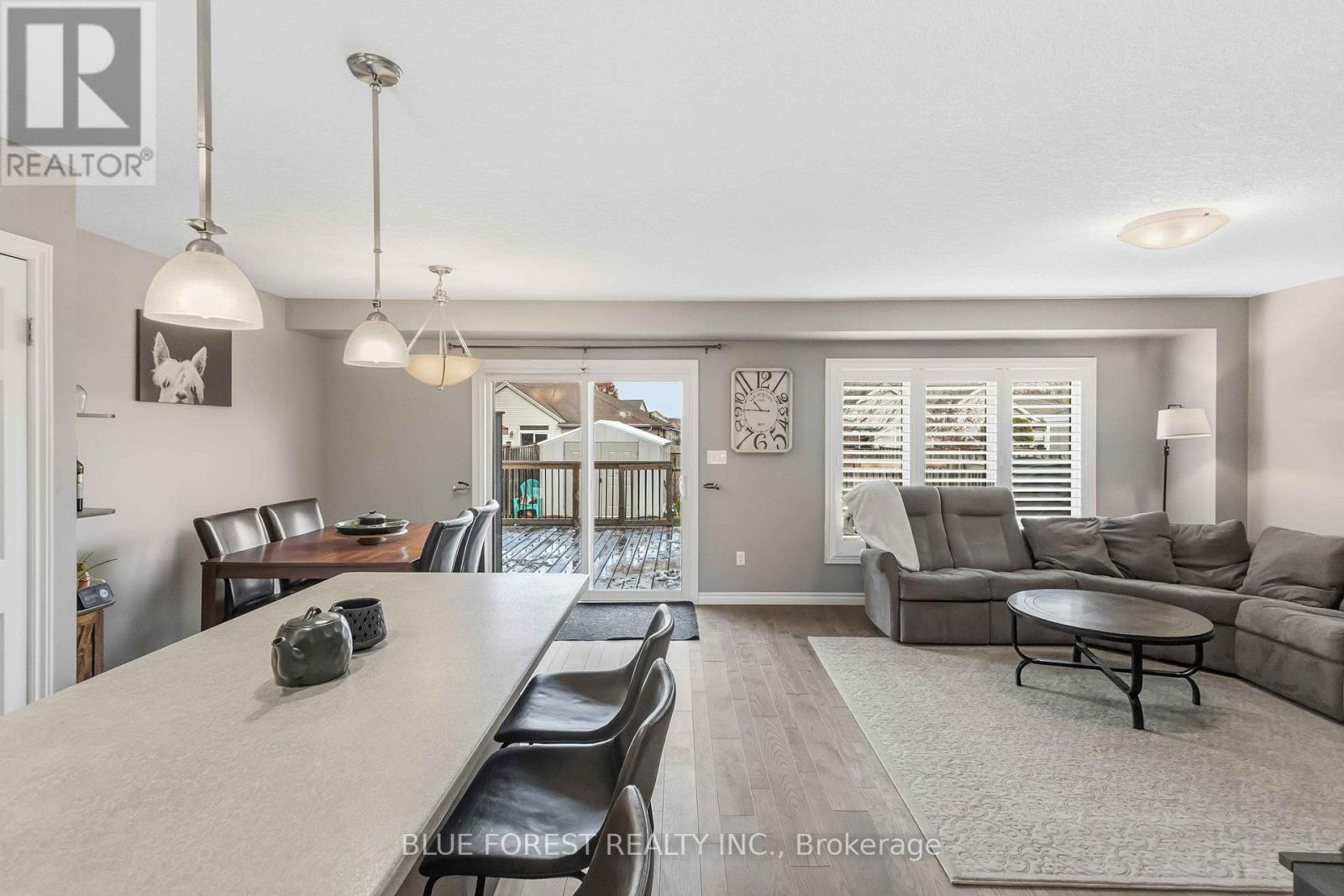 77 Pine Valley Drive, St. Thomas, Ontario N5P 0B3 - Photo 4 - X12545722