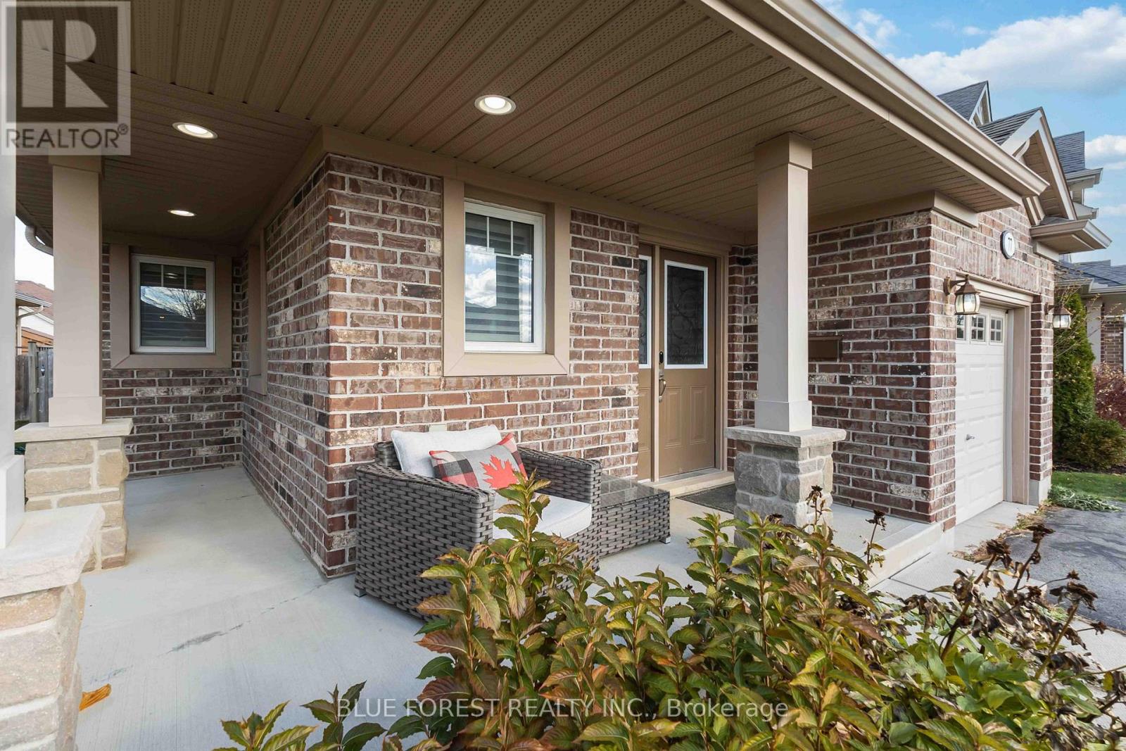 77 Pine Valley Drive, St. Thomas, Ontario N5P 0B3 - Photo 41 - X12545722