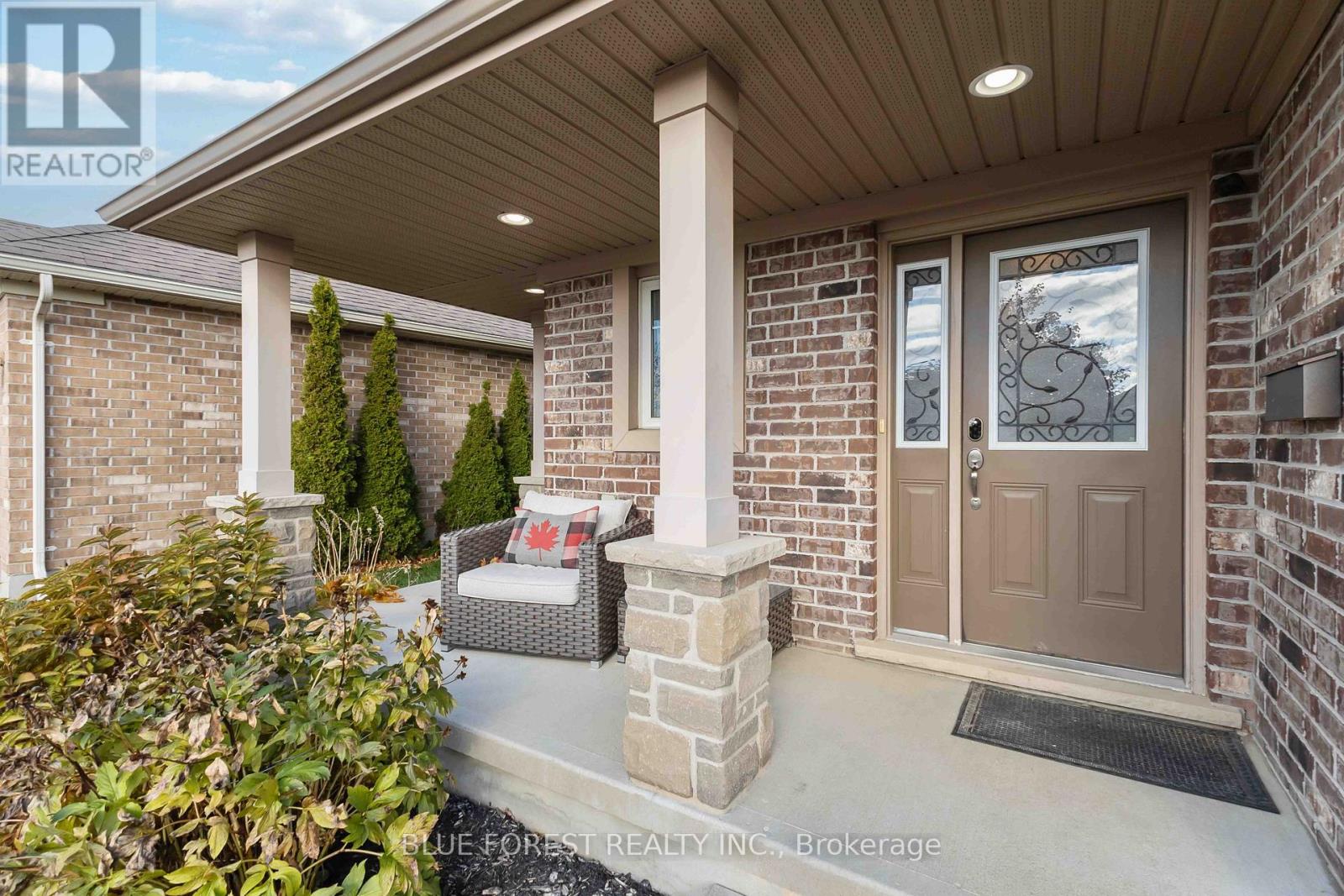 77 Pine Valley Drive, St. Thomas, Ontario N5P 0B3 - Photo 42 - X12545722