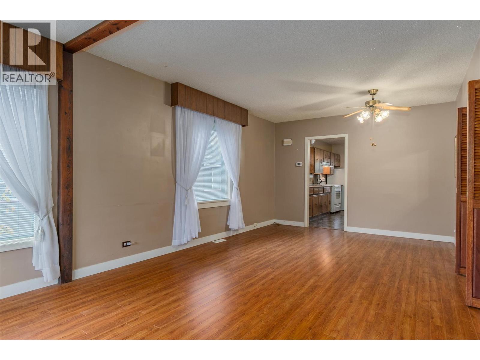 1329 Columbia Avenue, Trail, British Columbia  V1R 1J5 - Photo 10 - 10369186