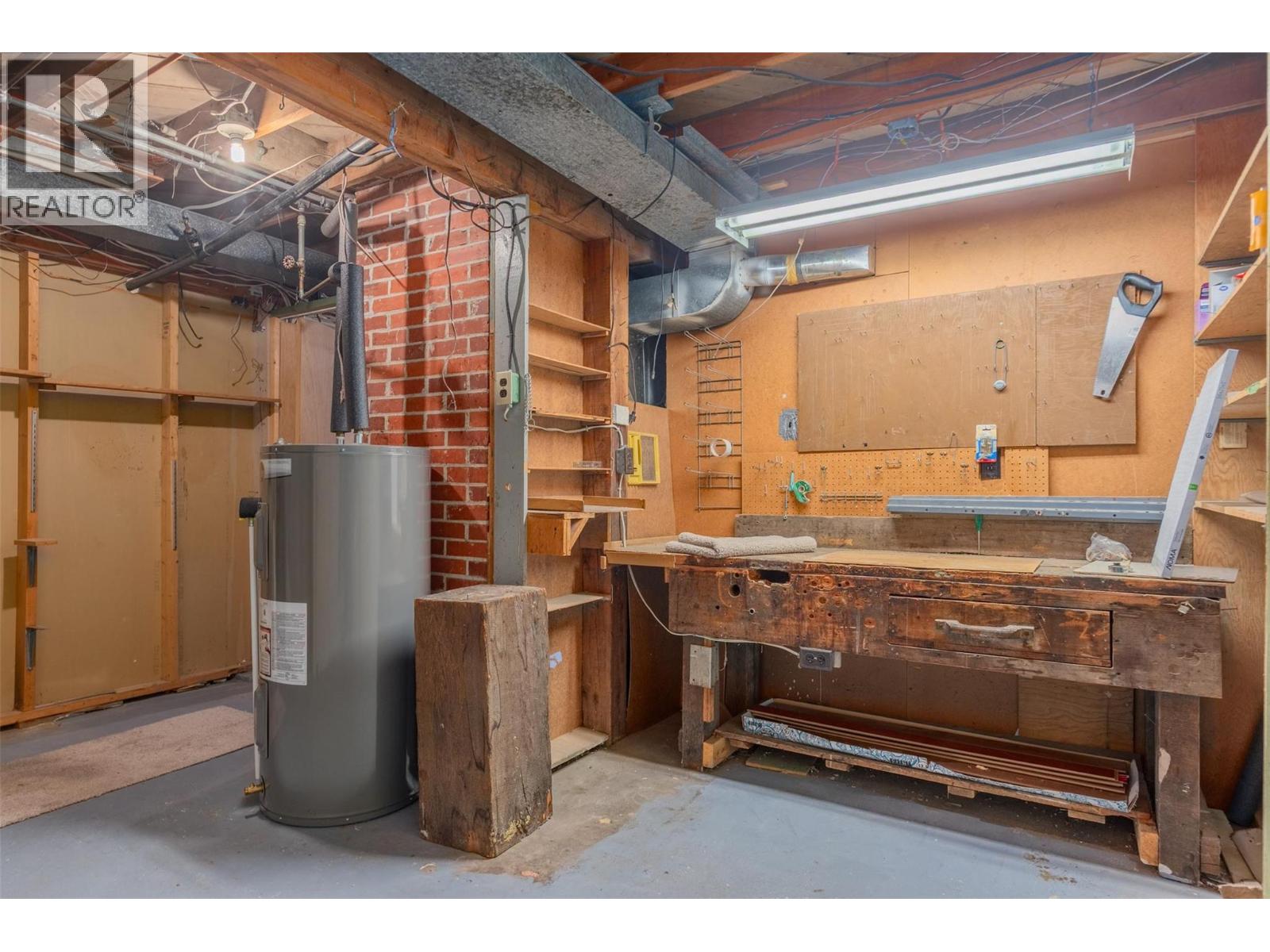 1329 Columbia Avenue, Trail, British Columbia  V1R 1J5 - Photo 31 - 10369186