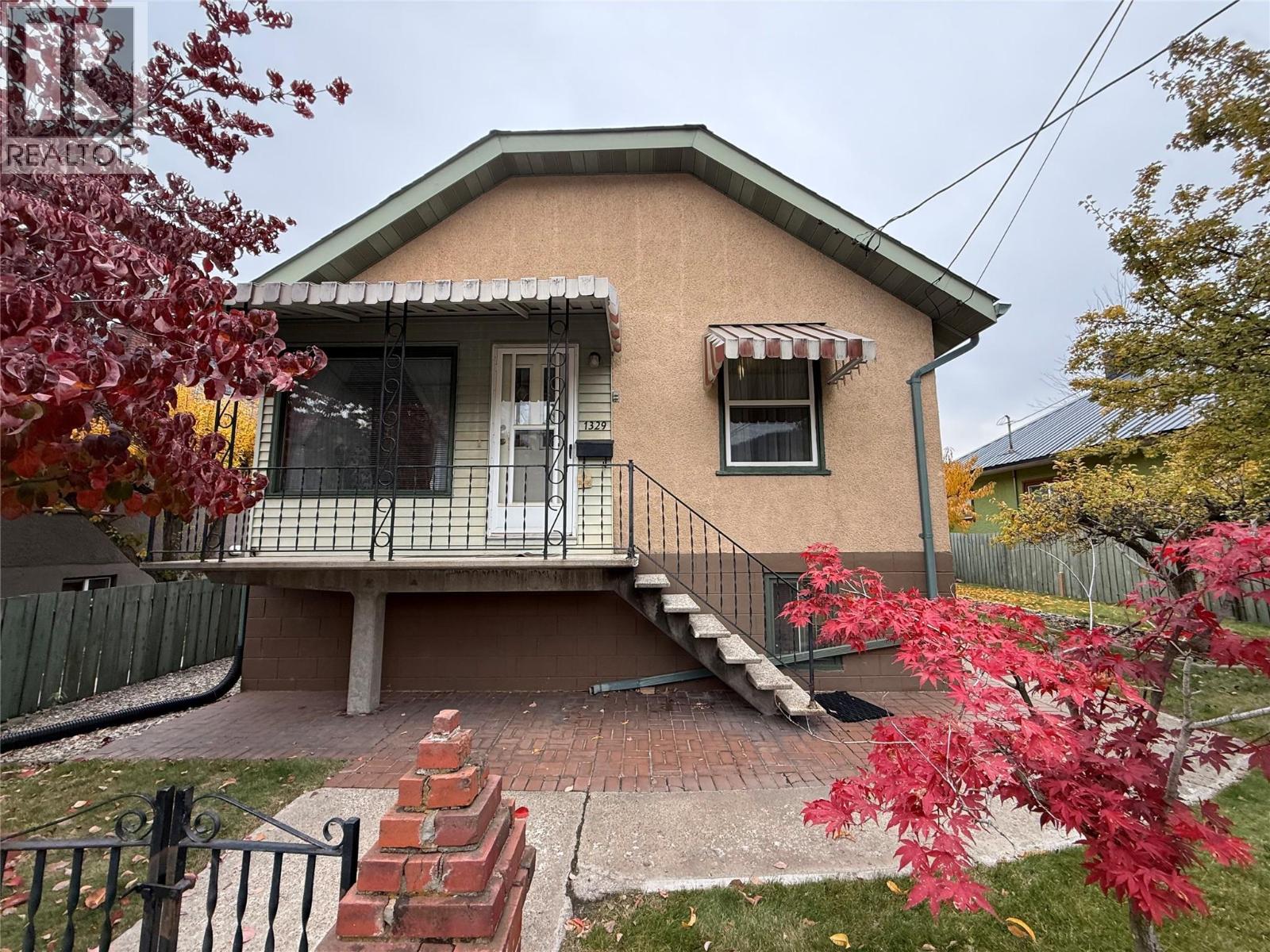 1329 Columbia Avenue, Trail, British Columbia  V1R 1J5 - Photo 3 - 10369186