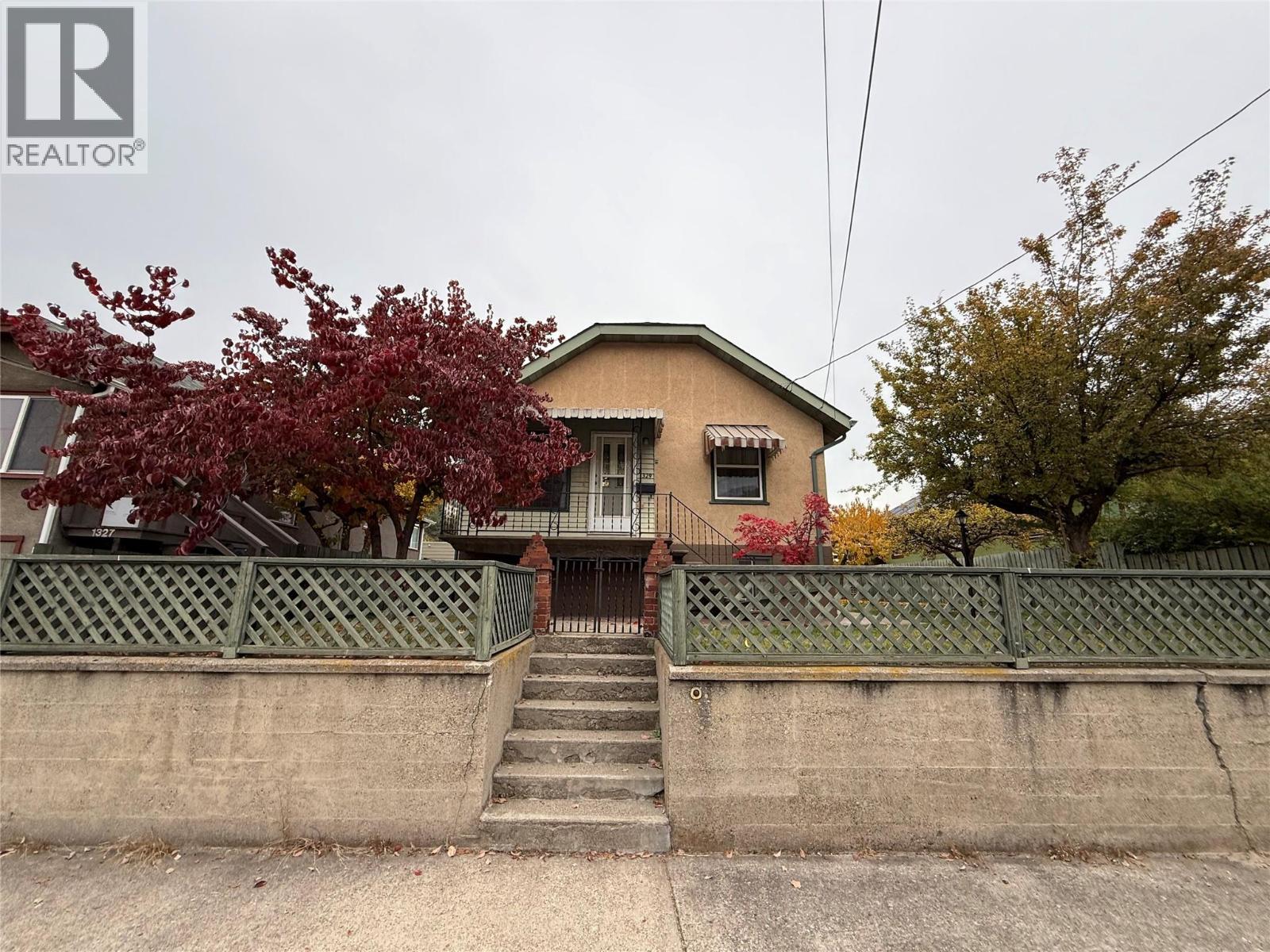 1329 Columbia Avenue, Trail, British Columbia  V1R 1J5 - Photo 43 - 10369186