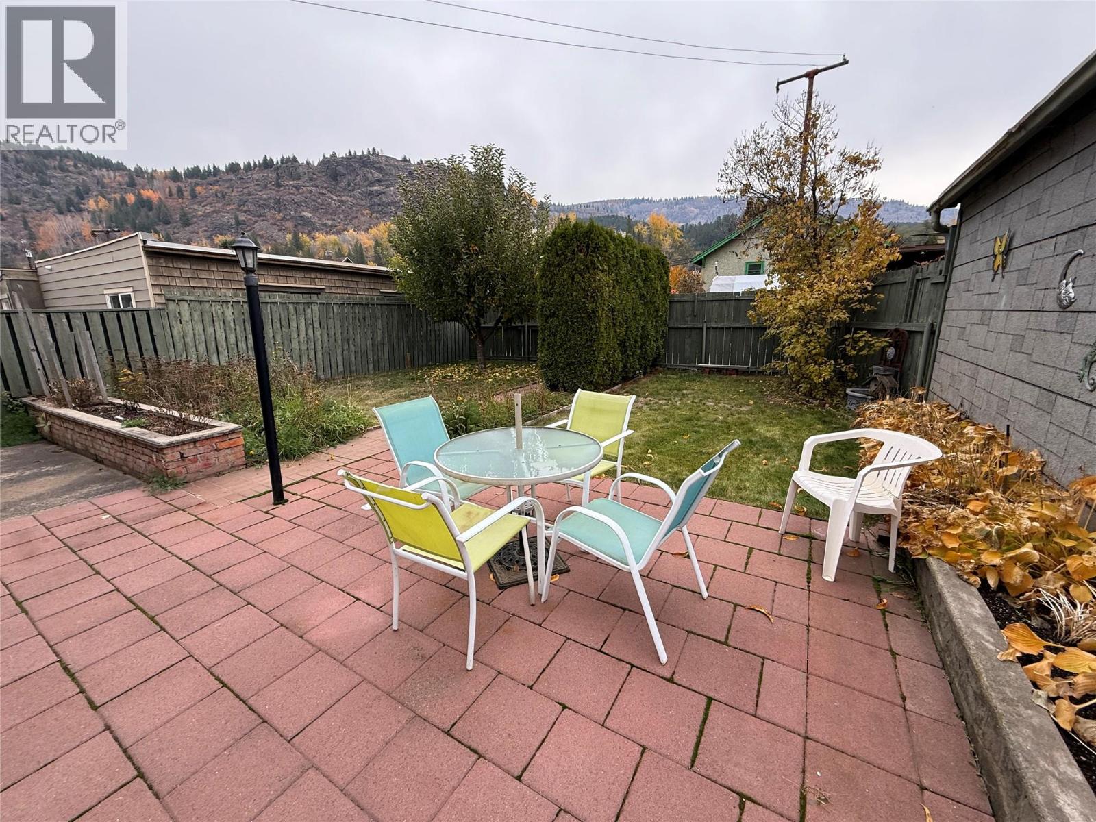 1329 Columbia Avenue, Trail, British Columbia  V1R 1J5 - Photo 38 - 10369186