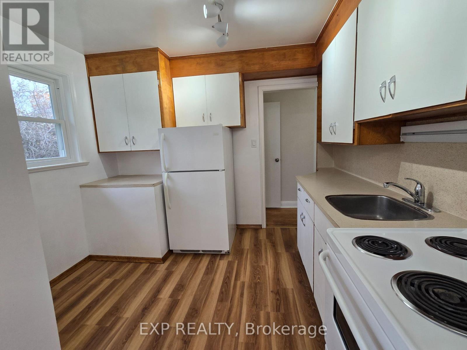 24 Fulham Street, Toronto, Ontario  M1S 2A4 - Photo 10 - E12545410