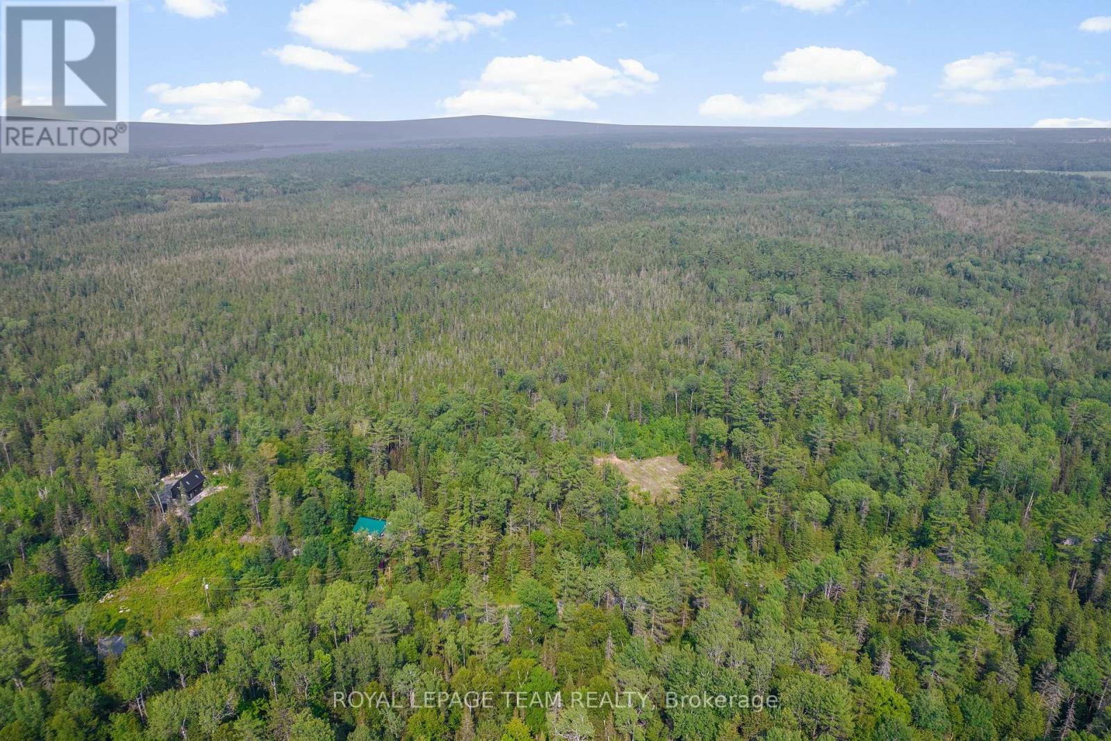 1034 Rapid Road, Whitewater Region, Ontario K0J 2L0 - Photo 22 - X12289906