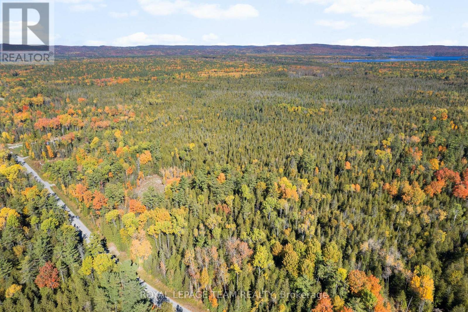 1034 Rapid Road, Whitewater Region, Ontario K0J 2L0 - Photo 9 - X12289906