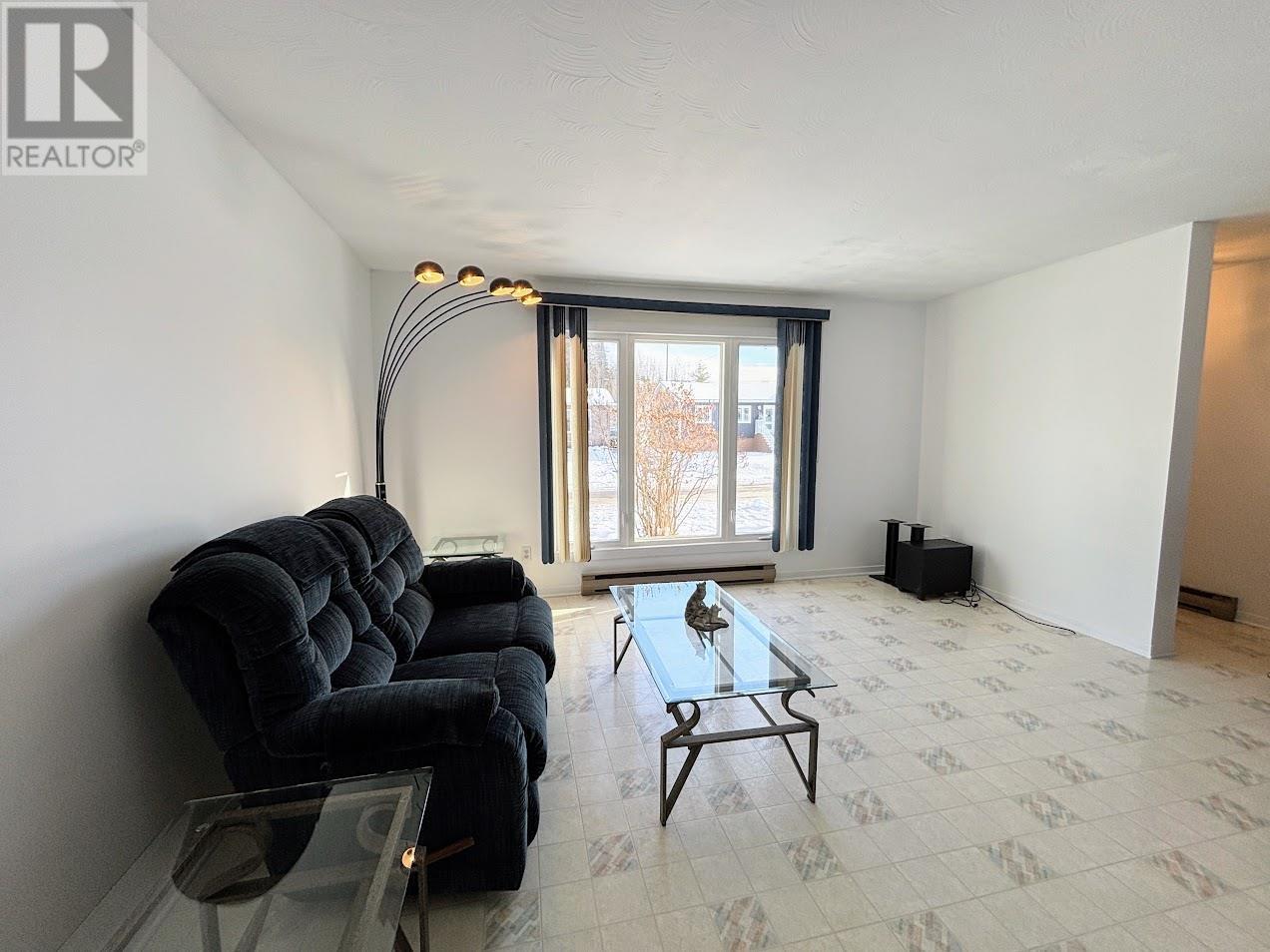 12 Wendego St, Manitouwadge, Ontario  P0T 2C0 - Photo 6 - TB253403