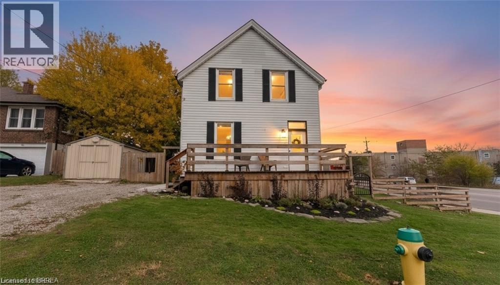 93 Perry Street, Woodstock, Ontario  N4S 3C4 - Photo 1 - 40788208