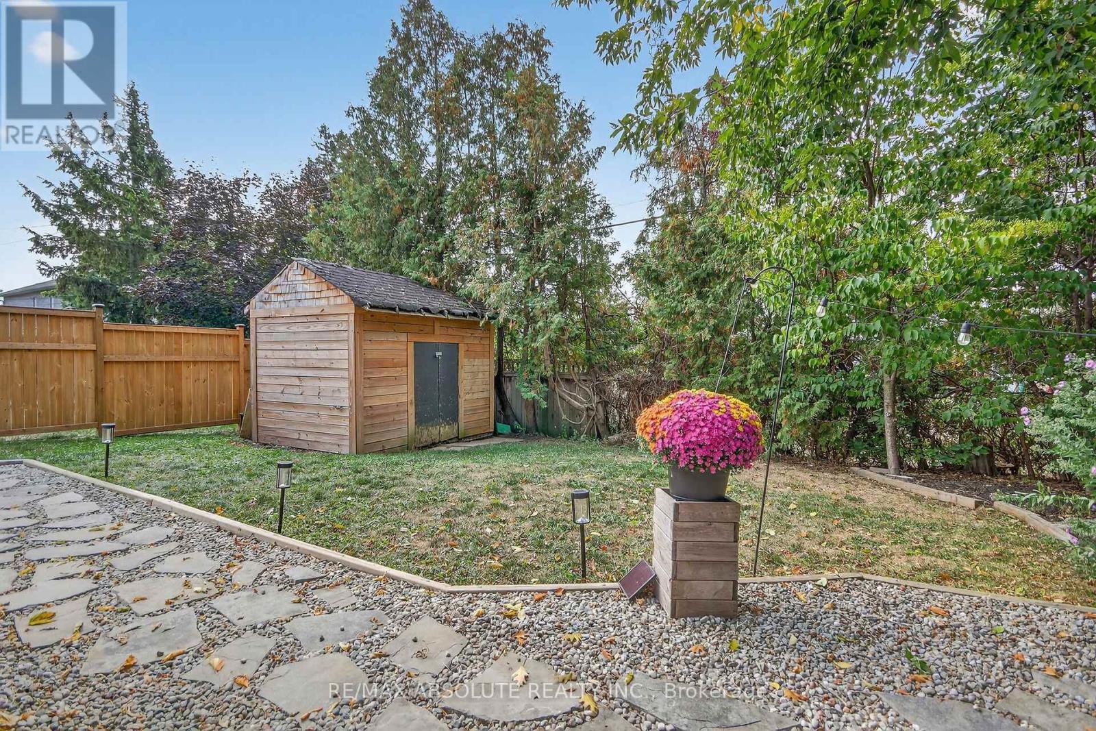 2186 Tawney Road, Ottawa, Ontario  K1G 1C5 - Photo 48 - X12545536