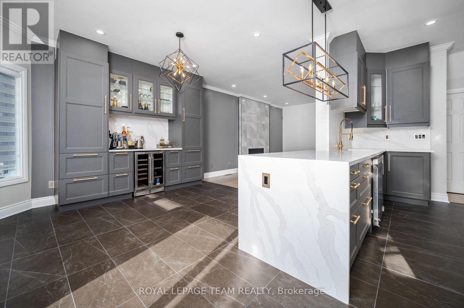 115 Grandpark Circle, Ottawa, Ontario K1G 6R6 - Photo 22 - X12545564