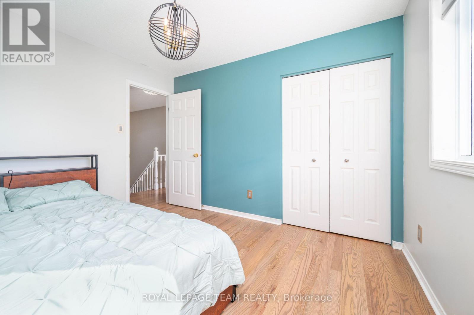 115 Grandpark Circle, Ottawa, Ontario K1G 6R6 - Photo 32 - X12545564