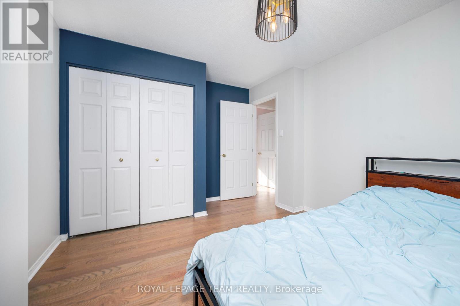 115 Grandpark Circle, Ottawa, Ontario K1G 6R6 - Photo 36 - X12545564