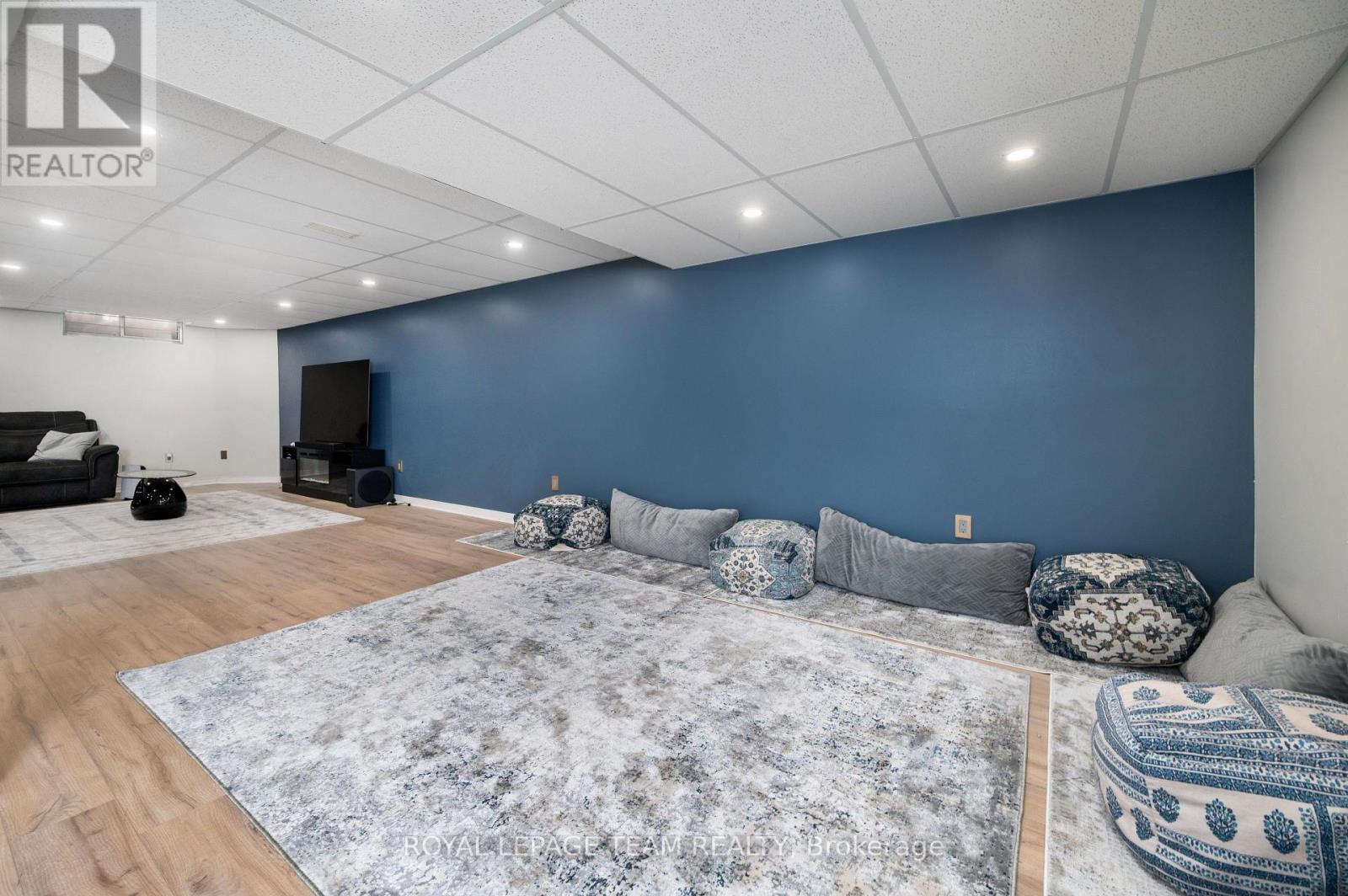 115 Grandpark Circle, Ottawa, Ontario K1G 6R6 - Photo 38 - X12545564