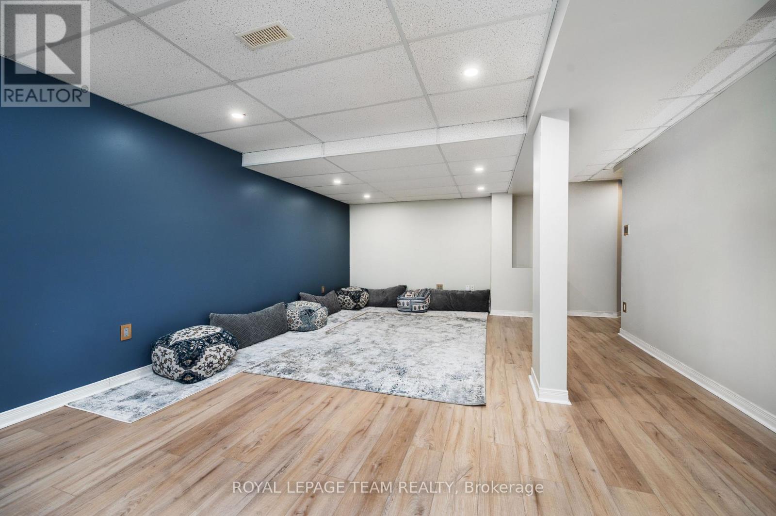 115 Grandpark Circle, Ottawa, Ontario K1G 6R6 - Photo 39 - X12545564