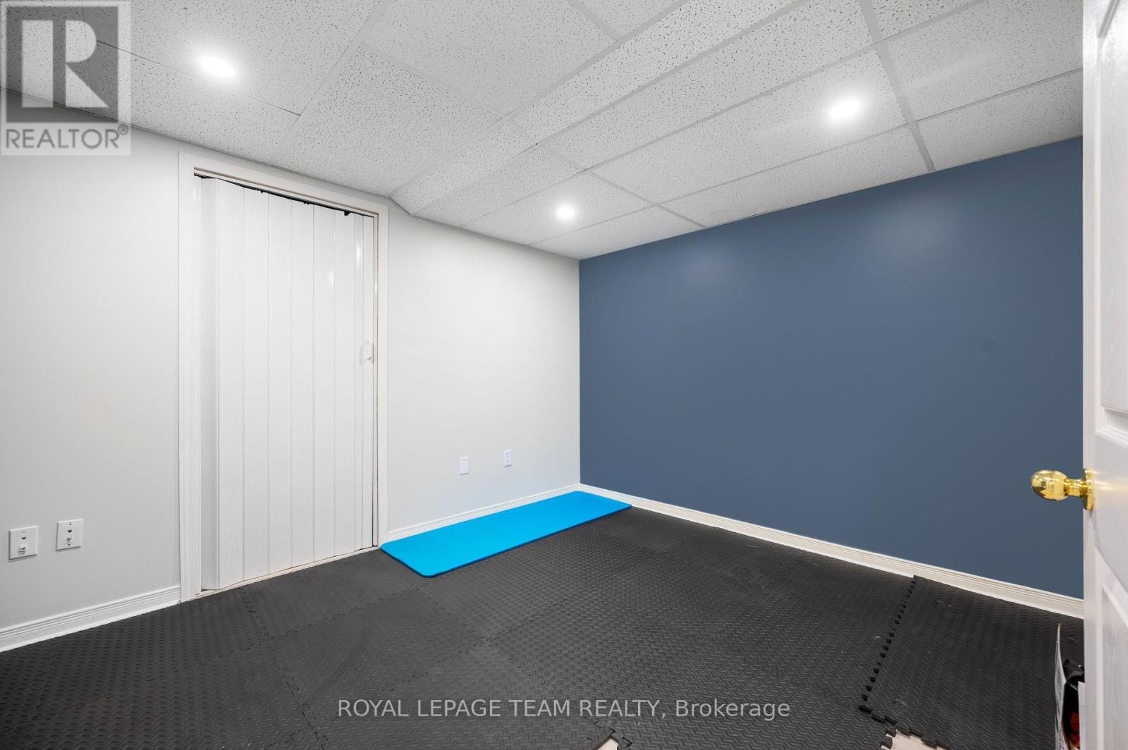 115 Grandpark Circle, Ottawa, Ontario K1G 6R6 - Photo 41 - X12545564