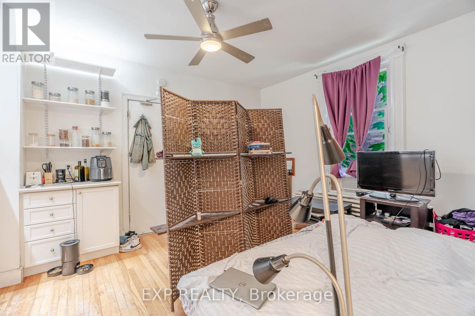 88 Maclaren Street, Ottawa, Ontario  K2P 0K6 - Photo 9 - X12545620