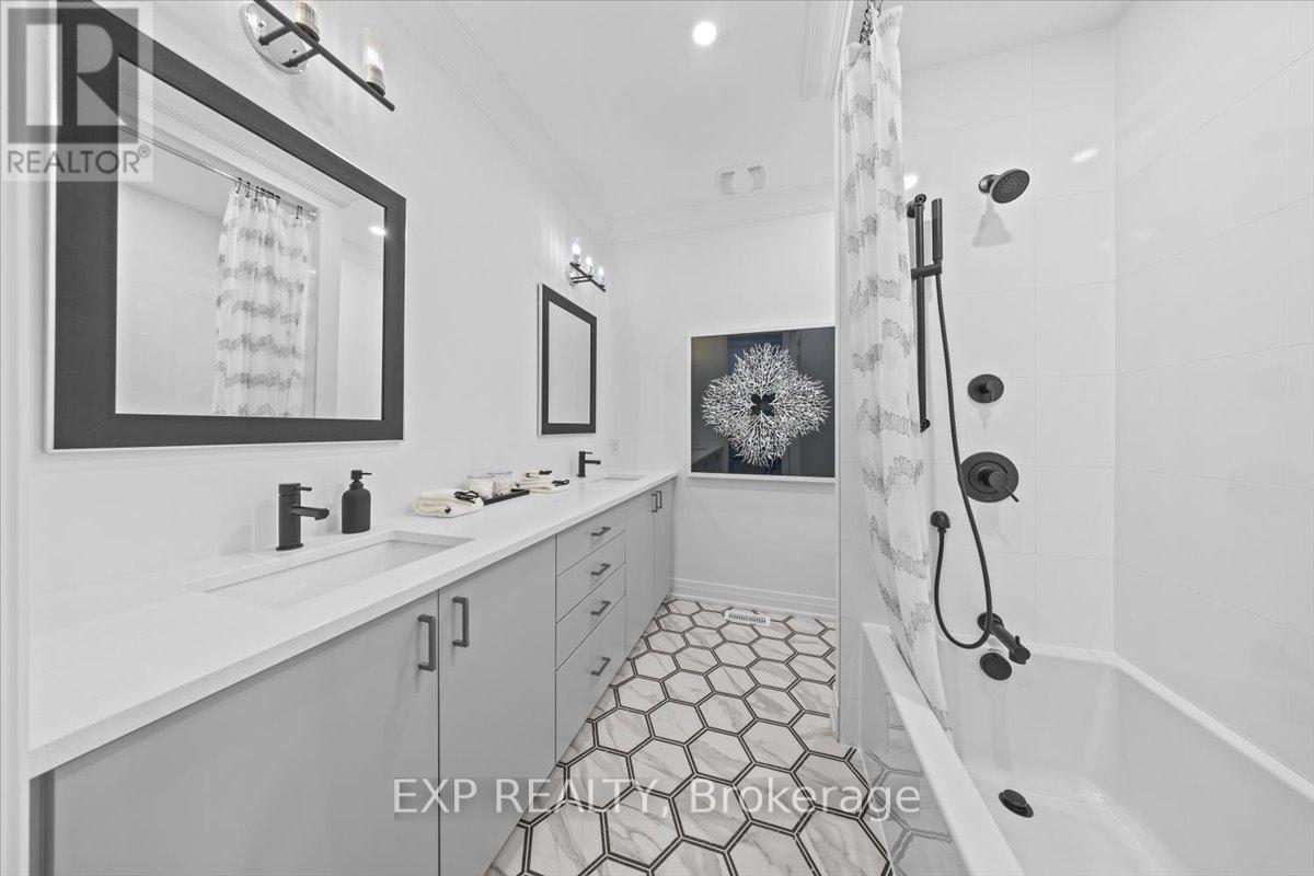 2504 Half Moon Bay Road, Ottawa, Ontario  K2J 6K6 - Photo 14 - X12545634