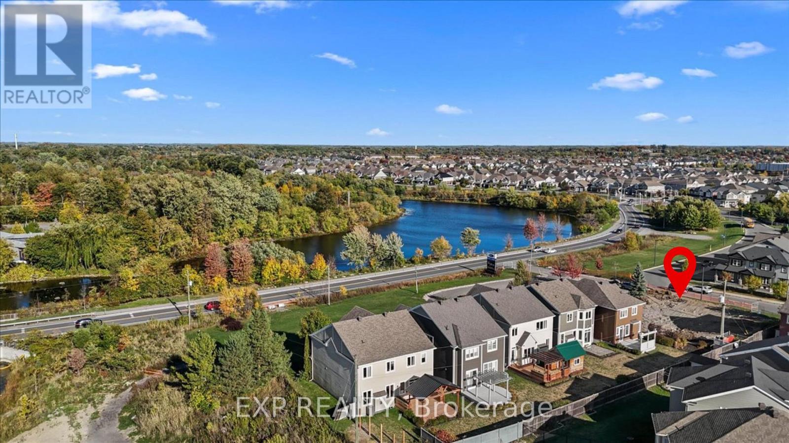 2504 Half Moon Bay Road, Ottawa, Ontario  K2J 6K6 - Photo 3 - X12545634