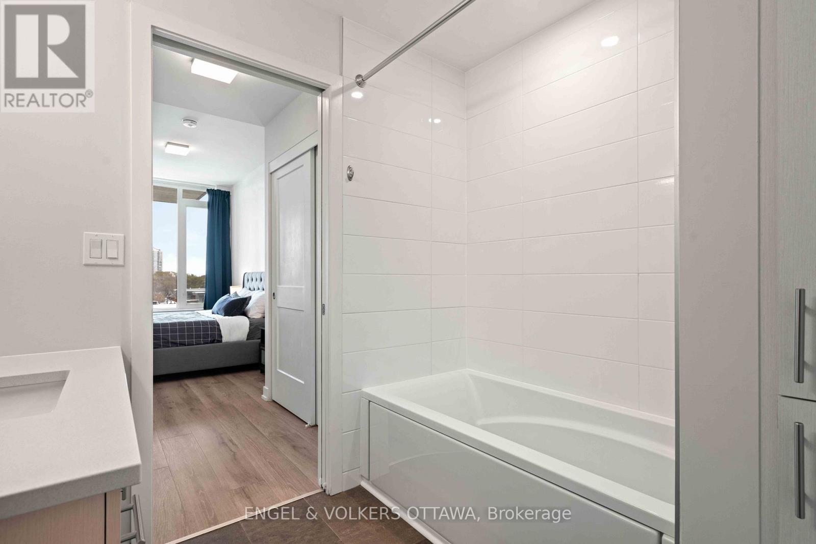 509 - 530 De Mazenod Avenue, Ottawa, Ontario K1S 5W8 - Photo 16 - X12545752