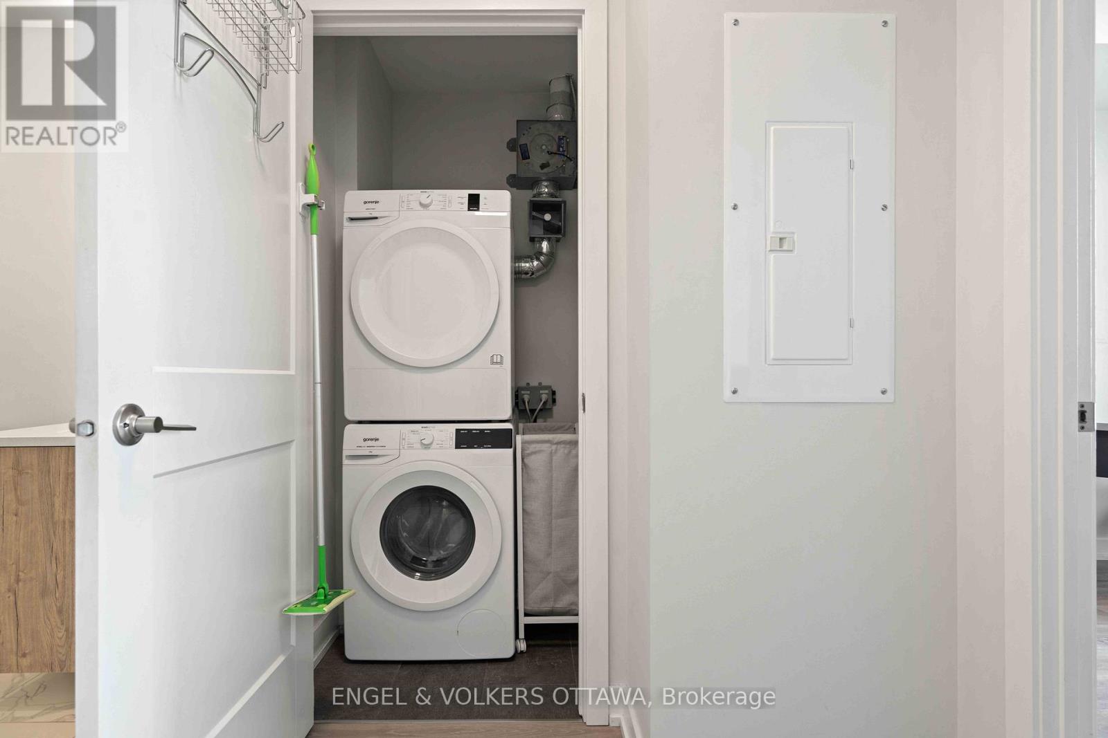 509 - 530 De Mazenod Avenue, Ottawa, Ontario K1S 5W8 - Photo 17 - X12545752