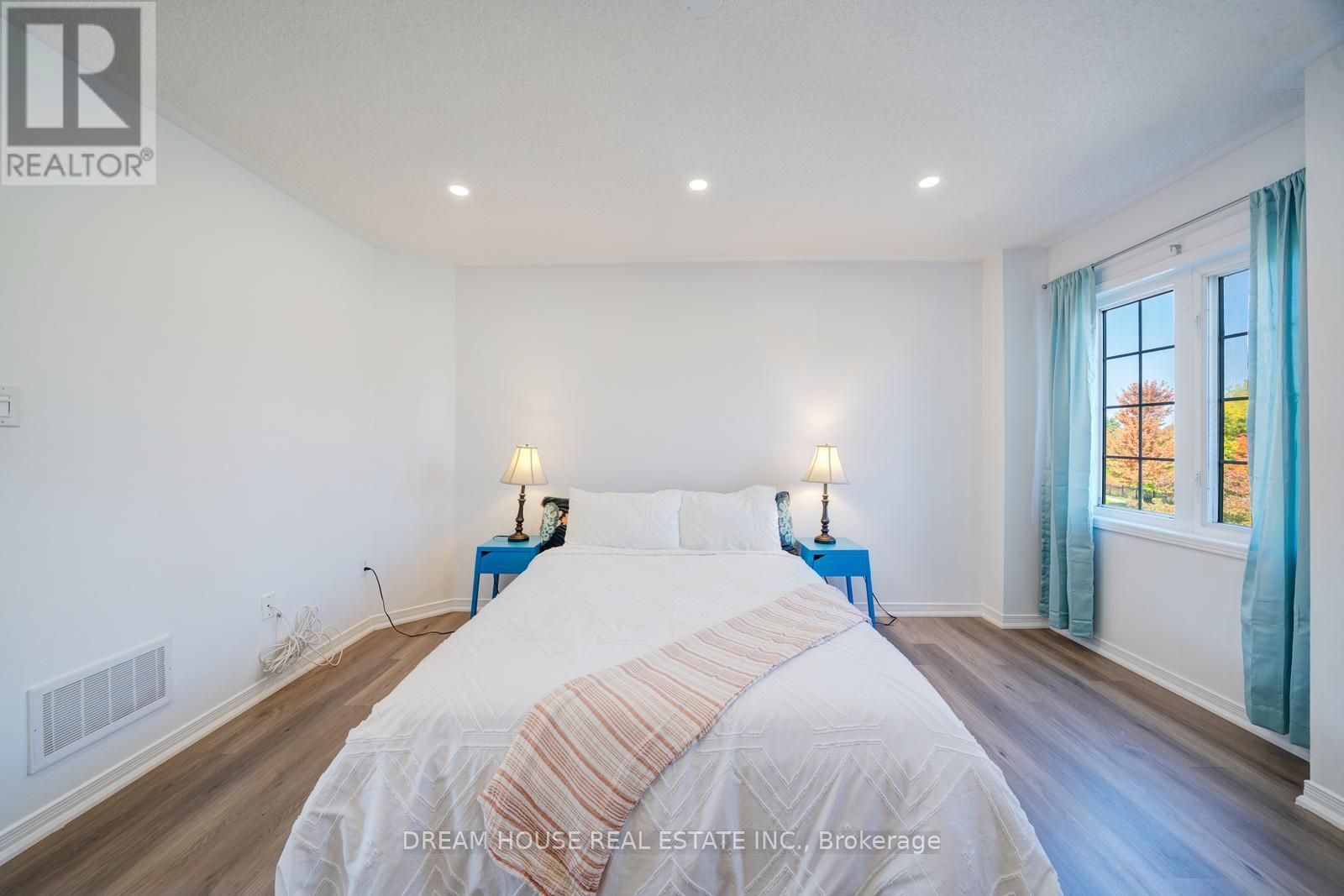 417 King Street E, East Gwillimbury, Ontario L0G 1M0 - Photo 22 - N12545438