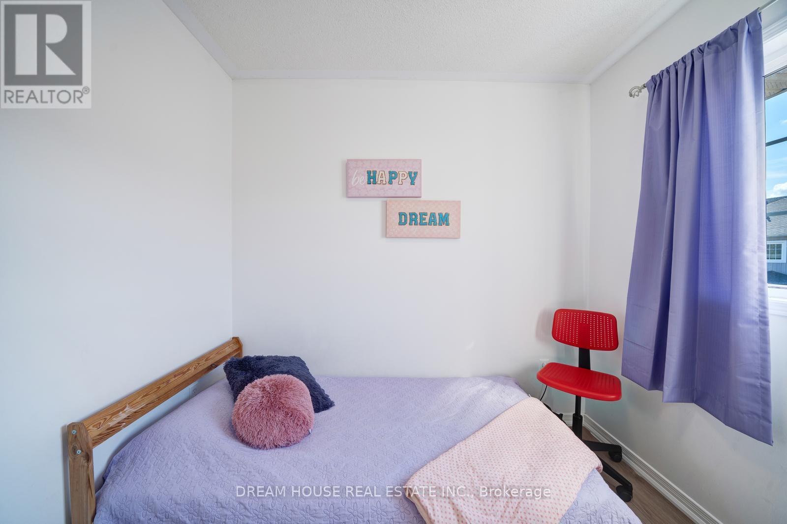 417 King Street E, East Gwillimbury, Ontario L0G 1M0 - Photo 28 - N12545438