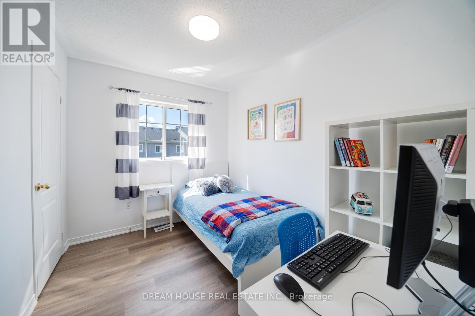 417 King Street E, East Gwillimbury, Ontario L0G 1M0 - Photo 29 - N12545438