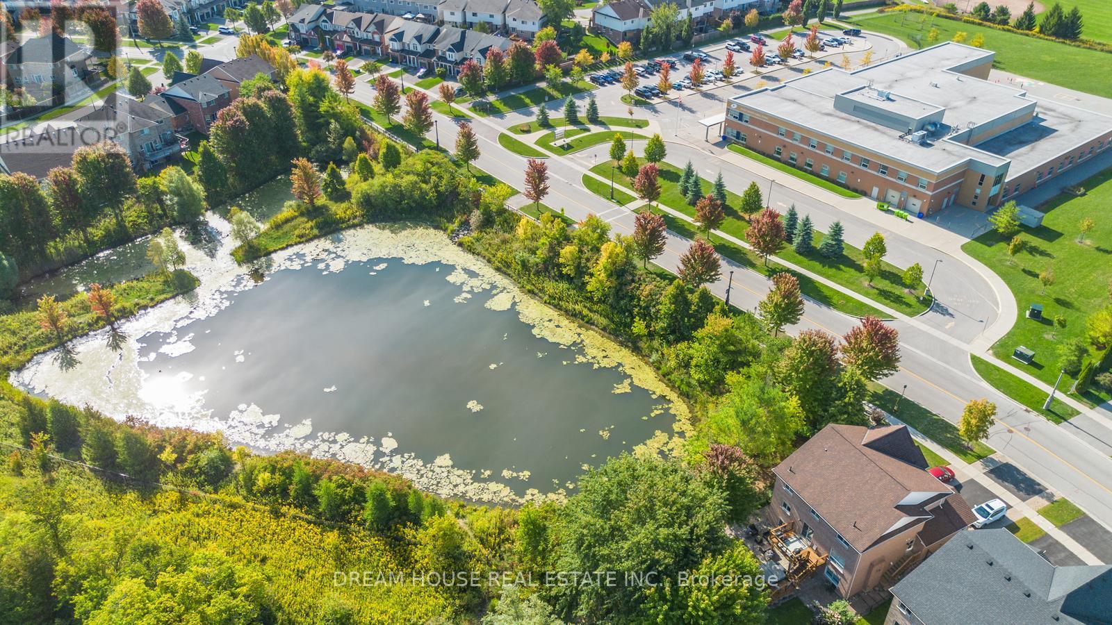 417 King Street E, East Gwillimbury, Ontario L0G 1M0 - Photo 49 - N12545438